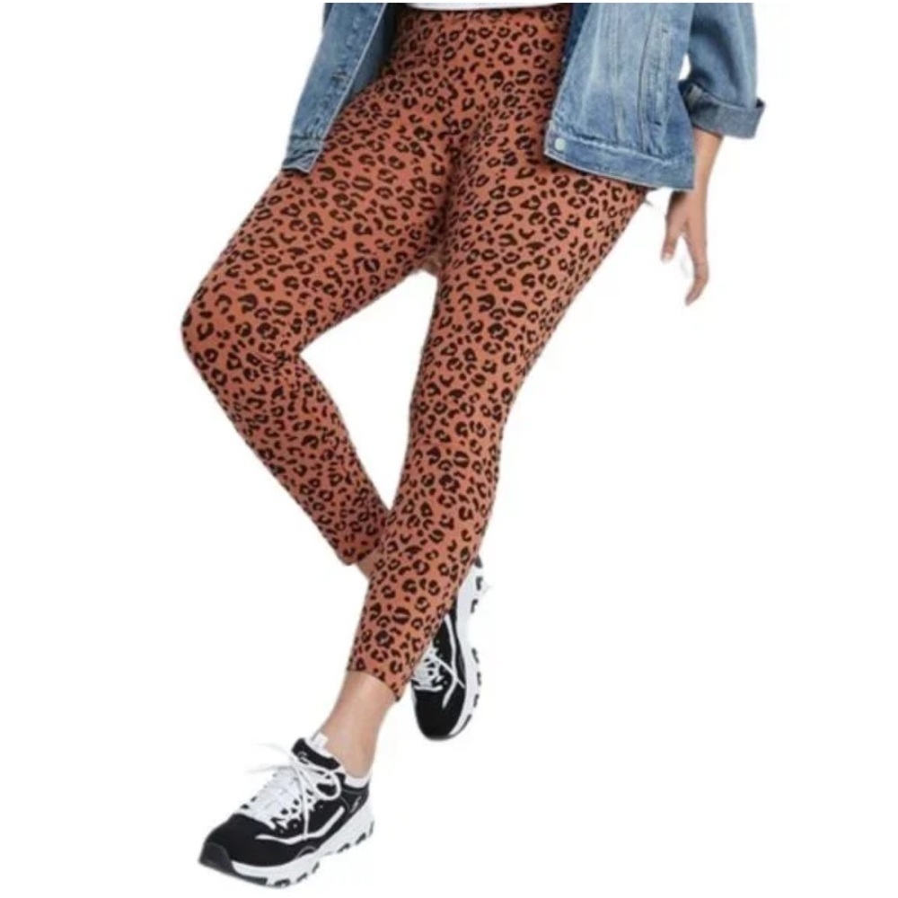 NEW Wild Fable High Waisted Animal Print Leggings Size Medium